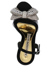 'Basic 105' sandals